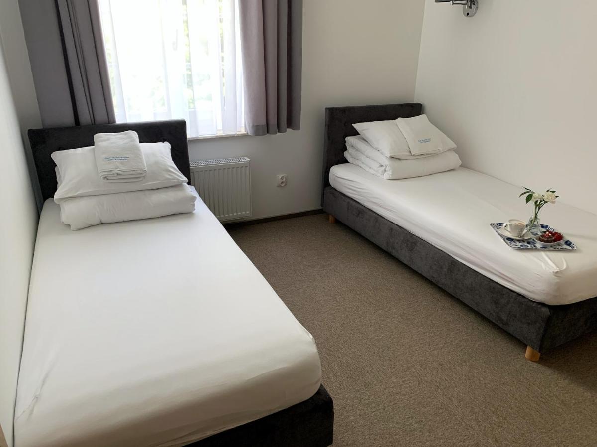 Domus Mariae Gietrzwald Hostel Buitenkant foto